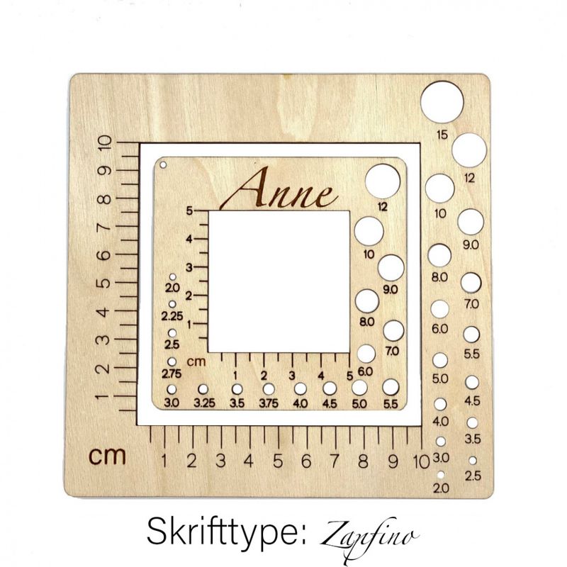 Strikkefasthetsmåler med eget navn/logo